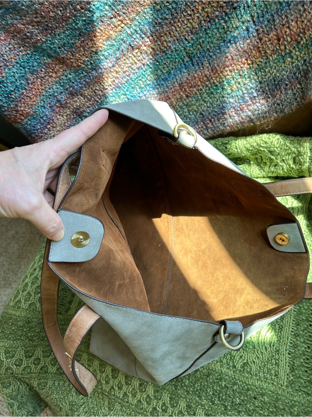 Vegan Leather Gray Taupe Tote Laptop Travel Bag w Tan Handles and D Rings - Picture 7 of 8